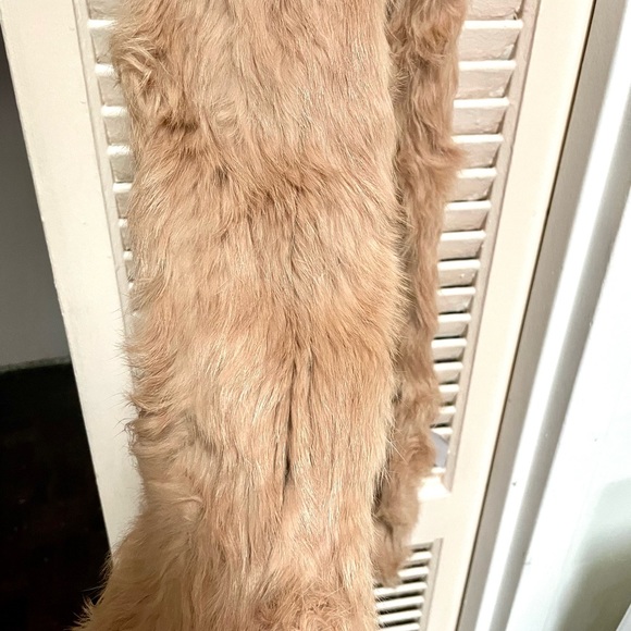 RABBIT SCARF AND MITTENS ATTACHED ITS A ONE TIME DESIGN STYLISH AND WARM 80”L - Picture 5 of 10